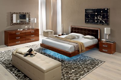 High Gloss Bedroom Furniture on High Gloss Modern 5pc Bedroom Set W Platform Light At Furniture Depot