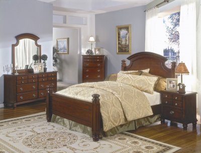 Queen Size  Furniture on Cherry Finish Classic Bedroom Set W Queen Size Bed At Furniture Depot