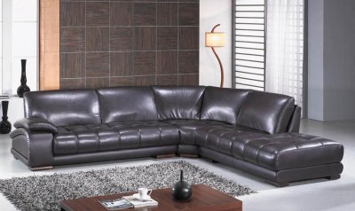 Wood  Leather Furniture on Espresso Leather Modern Sectional Sofa W Wood Legs At Furniture Depot