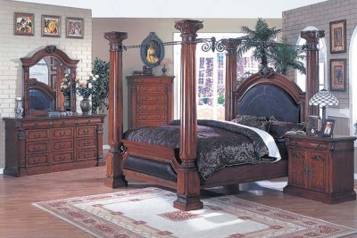 King Canopy Bedroom Sets on Cherry Finish Canopy Bedroom Set With Leather Upholstery At Furniture