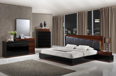 Lexi Bedroom in Black & Wenge by Global w/Platform Bed & Options