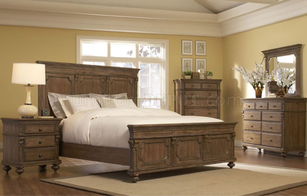 Gray Driftwood Traditional Bedroom w/Panel Bed & Optional Items HEBS ...