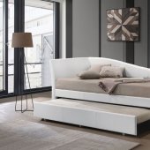 Jedda Daybed 39400 in White PU by Acme w/Trundle