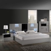 Bianca Bedroom Set by Global w/Platform Bed & 2 Nightstands