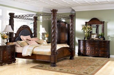 Brown Cherry Hand-Carved Post Bed w/Optional Casegoods