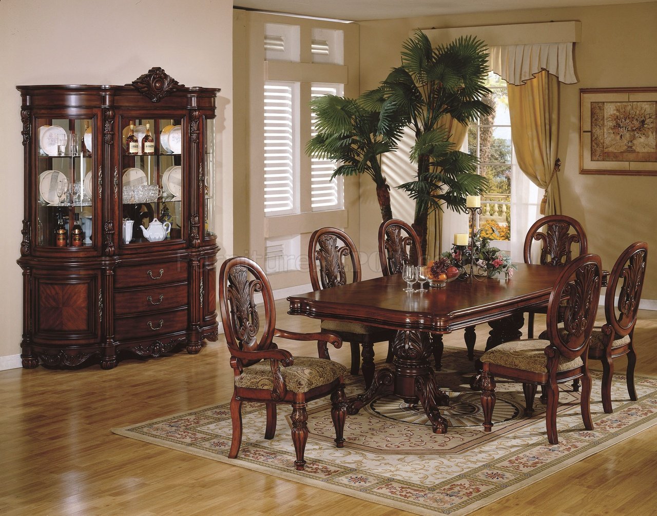 Cherry Finish Traditional Dining Room W Hand Carved Details