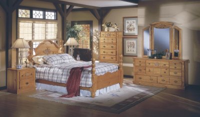 Pine All Wood Country Style Bedroom w/Hand-Carved Wood Accents