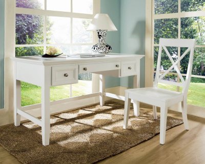 White Finish Modern Home Office Desk & Chair Set
