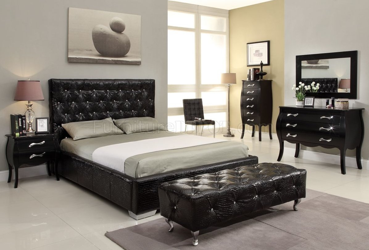 Michelle Black Bedroom Set w/Storage Bed & Optional Items