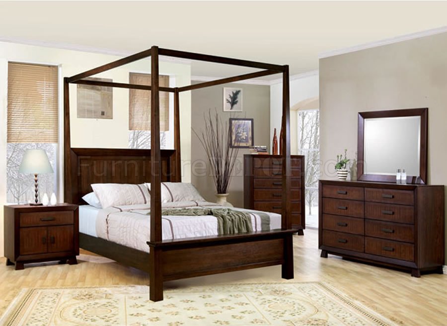 deep brown classy bedroom with solid wood canopy bed