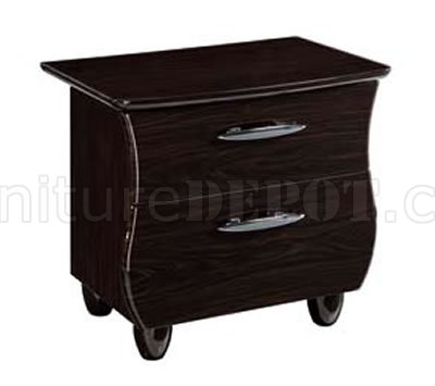 Stylish Bedroom Furniture on Dark Espresso High Gloss Finish Stylish Bedroom Set At Furniture Depot