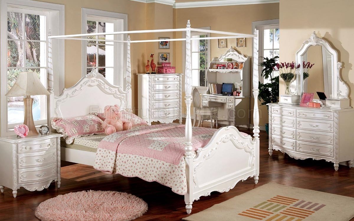 ... Victoria Kids Bedroom in Pearl White w/Canopy Bed FABS CM7519 Victoria