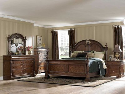 Mahogany Bedroom Furniture on Mahogany Finish Traditional Bedroom W Optional Case Goods At Furniture
