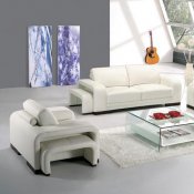 White Leather Modern Loveseat A32 by VIG
