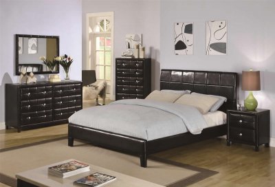 Black Bedroom Furniture Sets On Black Vinyl Modern 5pc Bedroom Set At