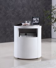 Area Set of 2 Nightstands High Gloss White Lacquer by Casabianca