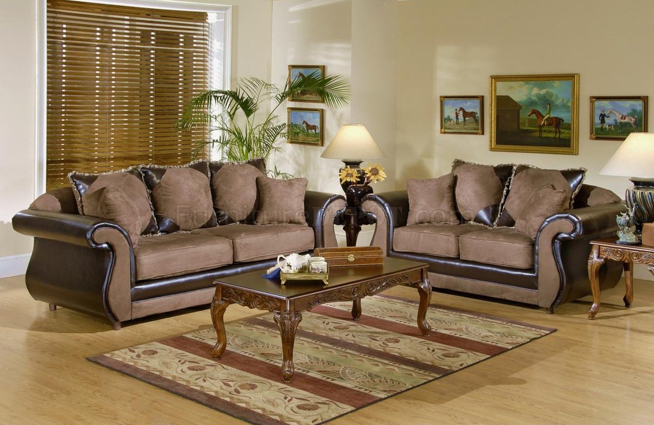 2700 Vicky Sofa &amp; Loveseat Set in Mocha/Chocolate by Chelsea