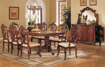 Light Golden Cherry Finish Queen Anne Style Formal Dining Room