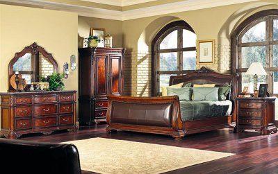Distressed Cherry Finish Classic Bedroom W/Sleigh Bed & Leather