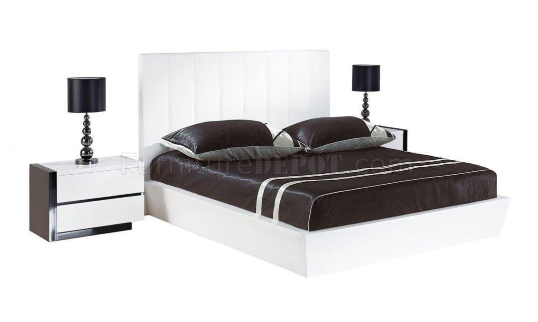 trinity bedroom in white & black w/platform bedglobal