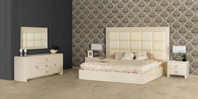 Glam Bedroom Set in Champaign by VIG w/Etched Crocodile Patterns