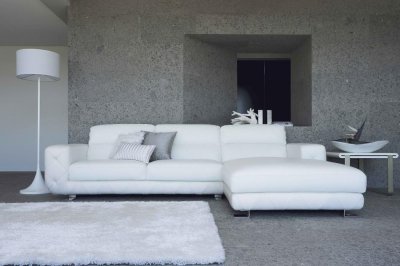 White Leather Furniture on White Leather Modern Sectional Sofa W Tufted Sides   Steel Legs At