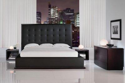 Black Full  on Black Full Leather Ludlow Bed With Tufted Oversized Headboard