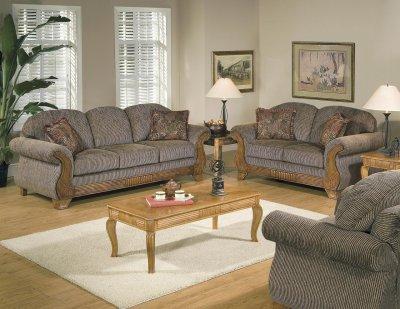 Traditional Living Room Furniture on Traditional Striped Fabric Wood Trim Living Room   Furniture Clue