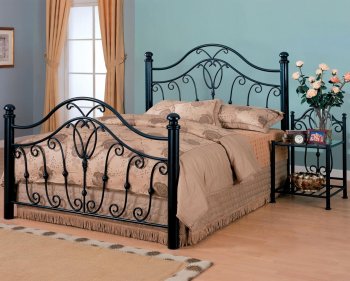 Black Finish Traditional Iron Bed w/Optional Nightstands [CRBS-300051]