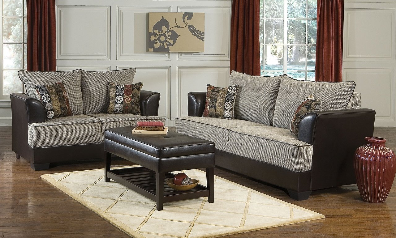 Two-Tone Contemporary Living Room w/Soft Honey Fabric Seats - Click Image to Close