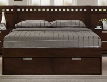 Warm Cherry Finish Contemporary Bedroom w/Storage Footboard [HEBS-1347PNC-Bella]