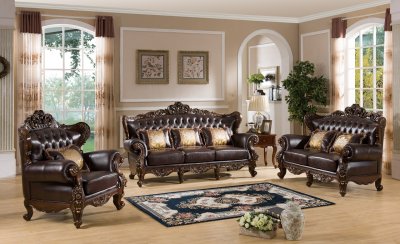 Vanessa Traditional Sofa & Loveseat Set in Bonded Leather