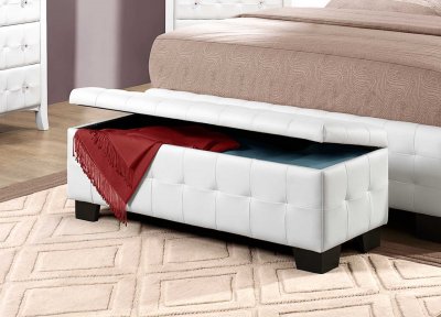Sparkle Storage Bench 2004 in White by Homelegance
