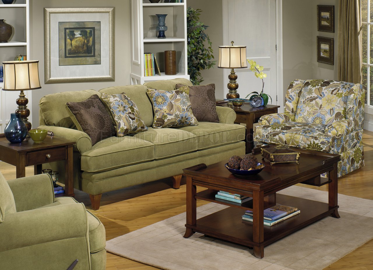 Jackson Furniture Foliage Fabric Pennington Sofa & Loveseat Set