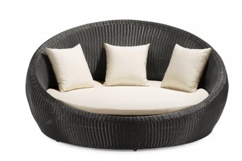 Black & White Modern Round Shape Outdoor Bed [ZOUT-Anjuna-701139]
