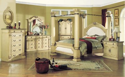 Traditional Style Bedroom with Antique White Finish