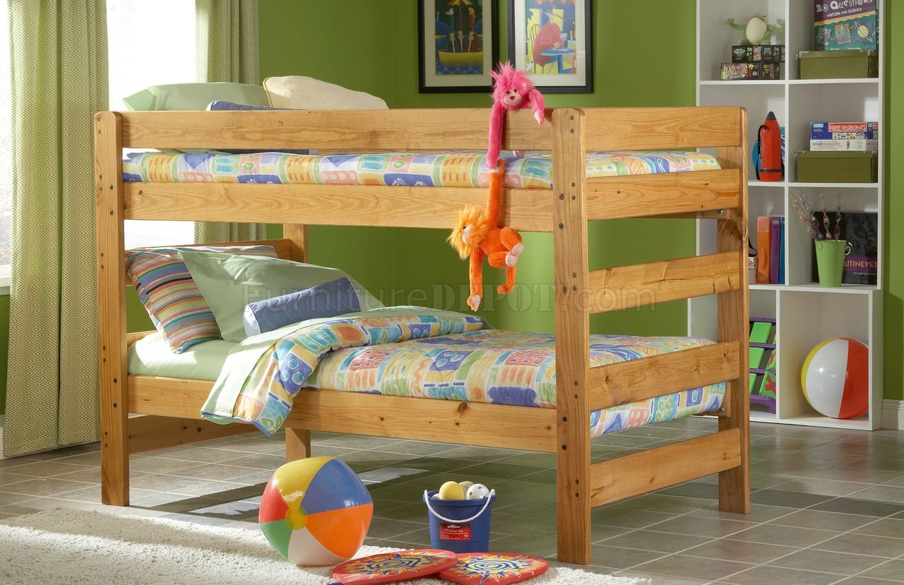 Casual Country Kids Twin Bunk Bed, Twin Pine Bed
