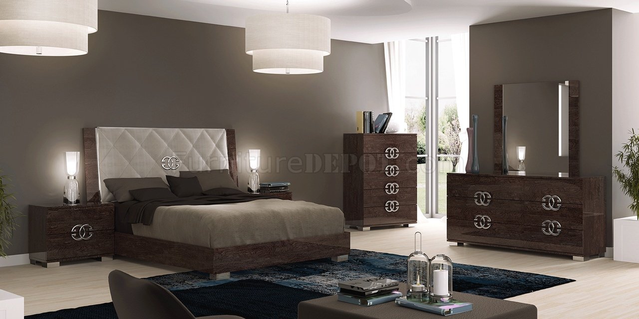 Prestige Deluxe Bedroom by ESF w/Optional Case Goods - Click Image to Close