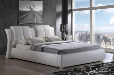 8269 Upholstered Bed in White Leatherette by Global