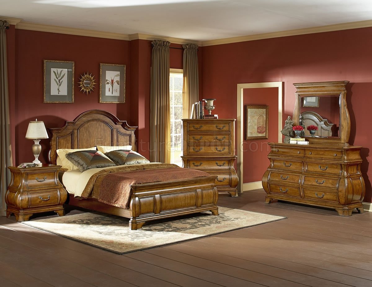 Warm Brown Finish Traditional Style Bedroom w/Optional Items - Click Image to Close