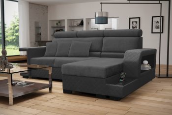 Amaro Sectional Sofa in Black by Skyler Design [SKSS-Amaro-Black]