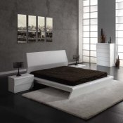 White High Gloss Finish Modern Bedroom w/Options