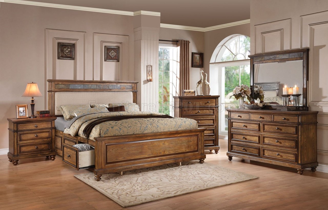 Arielle Bedroom in Oak by Acme w/Optional Casegoods - Click Image to Close