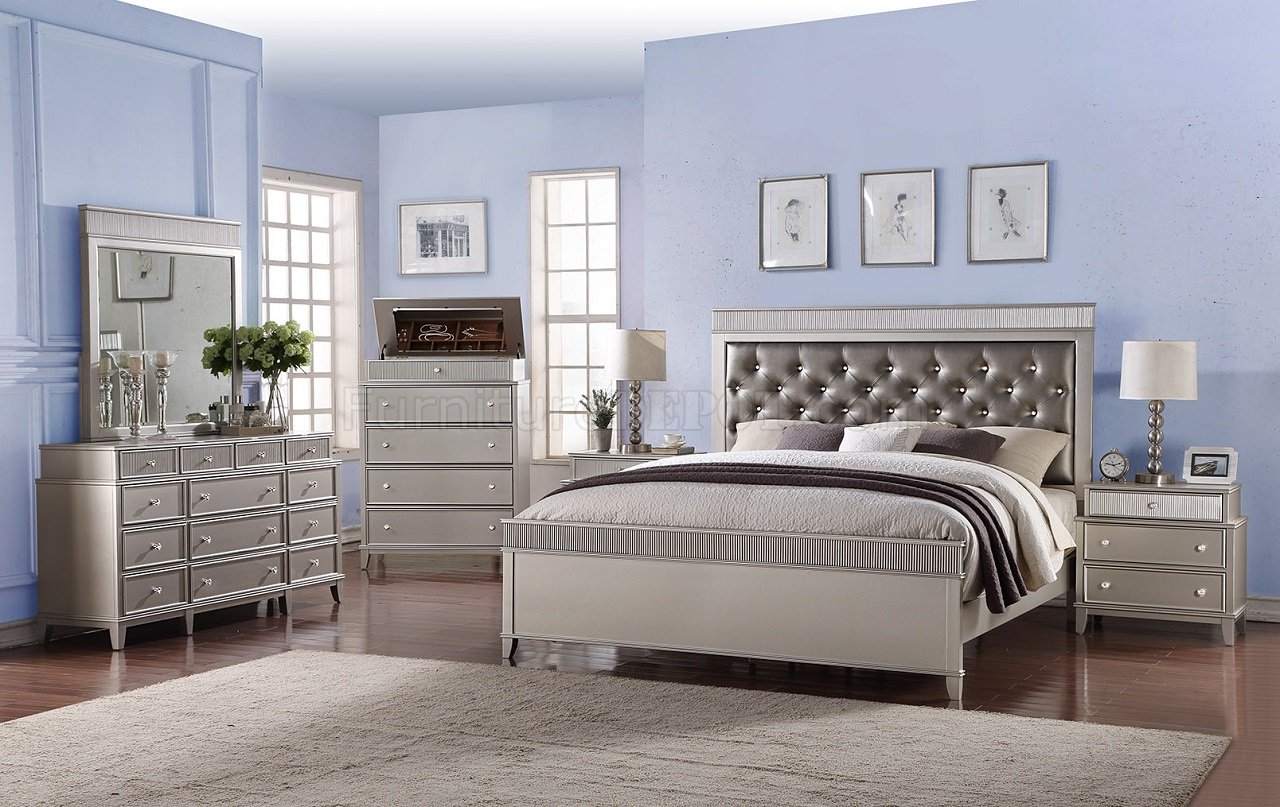 Geneva Bedroom 5Pc Set in a Dark Silver Leatherette w/Options - Click Image to Close