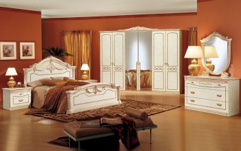Stone Lacquer Finish Charming Bedroom Set W/Crafted Crowns [EFBS-Rosella]