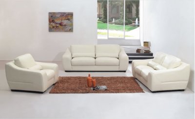 Contemporary White Leather Living Room Set
