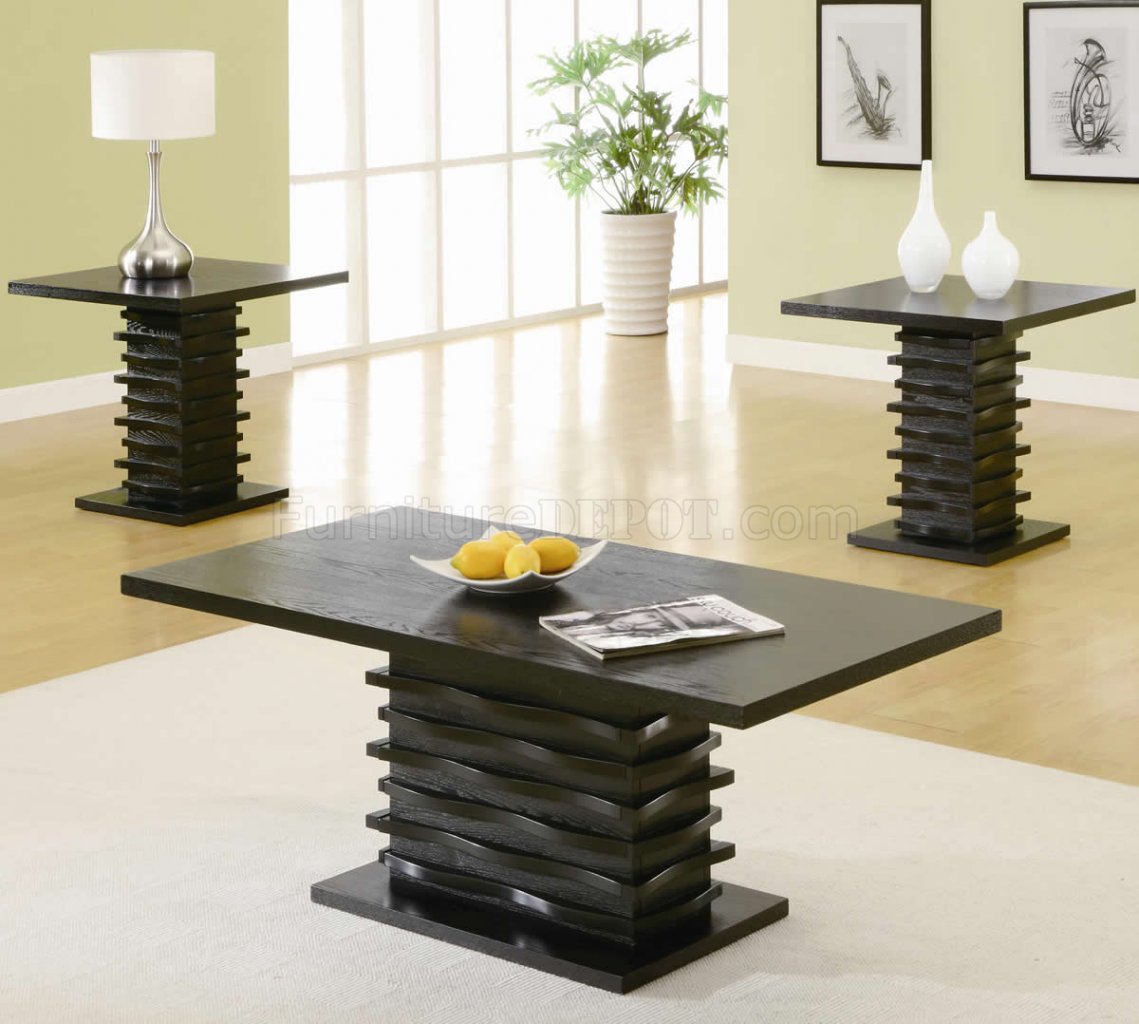 11 round coffee tables to bring your home decor full circle