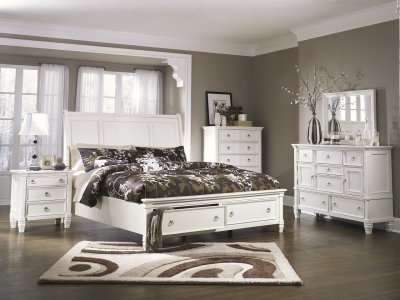 Prentice Bedroom B672 in White w/Storage Bed by Ashley Furniture