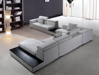 Grey Microfiber Modern Sectional Sofa w/Adjustable Headrests