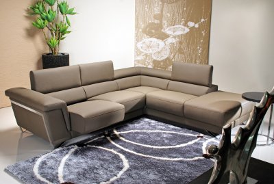 Light Brown Leather Modern Sectional Sofa w/Chrome Legs